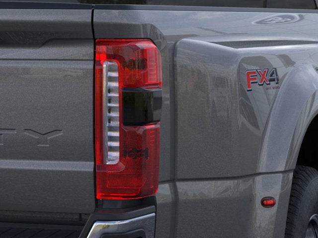 2026 Ford Super Duty F-350 DRW F-350® XLT