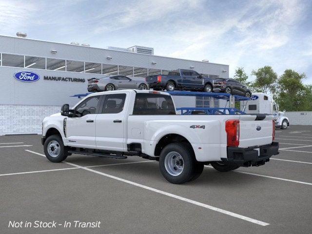 2026 Ford Super Duty F-350 DRW Base