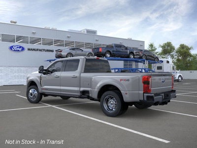 2026 Ford Super Duty F-450 DRW LARIAT