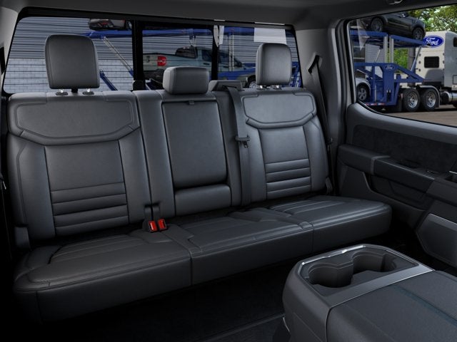 2027 Ford Super Duty F-450 DRW Platinum