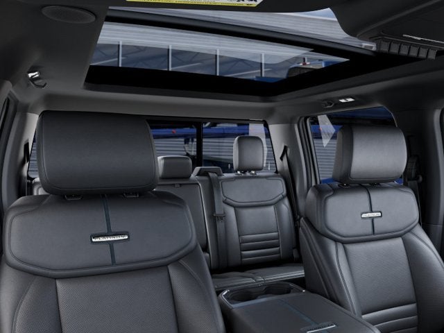 2027 Ford Super Duty F-450 DRW Platinum