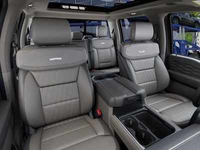 2027 Ford Super Duty F-450 DRW Platinum
