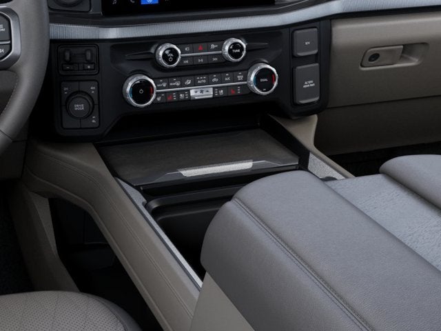 2027 Ford Super Duty F-450 DRW Platinum