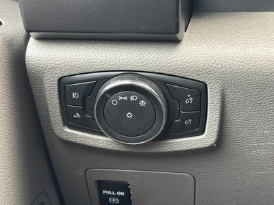 2016 Ford F-150 Base