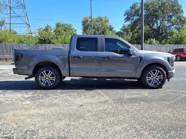 2022 Ford F-150 STX