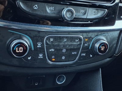 2022 Chevrolet Traverse LT Leather