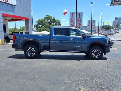 2025 GMC Sierra 2500HD Denali Ultimate