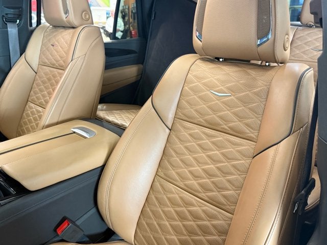 2023 Cadillac Escalade 4WD Premium Luxury