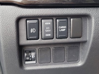 2019 Nissan Titan SV