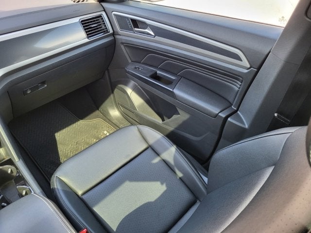 2020 Volkswagen Atlas Cross Sport 2.0T SEL