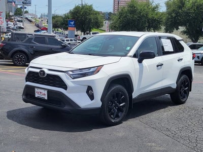 2024 Toyota RAV4 LE