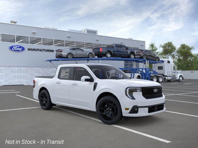 2025 Ford Maverick Lobo Standard