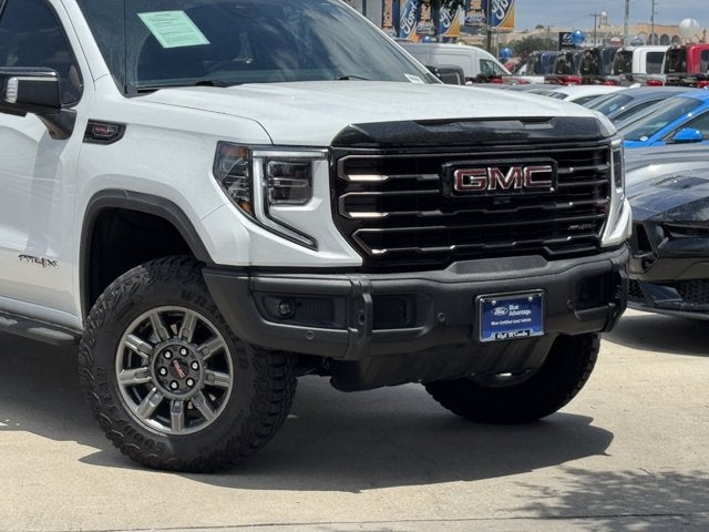 2025 GMC Sierra 1500 AT4X