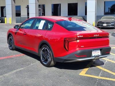 2025 Kia K4 EX