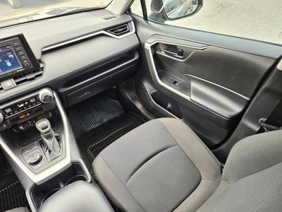 2022 Toyota RAV4 Hybrid LE