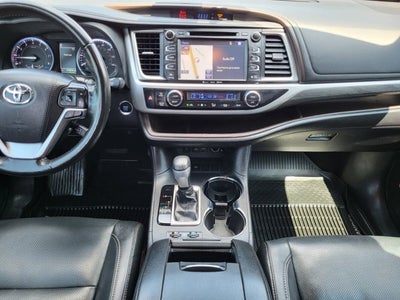 2019 Toyota Highlander LIMITED PLATINU