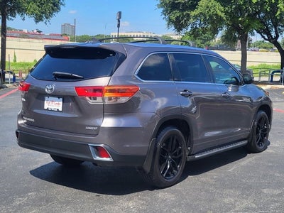2019 Toyota Highlander LIMITED PLATINU