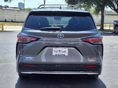 2025 Toyota Sienna Limited