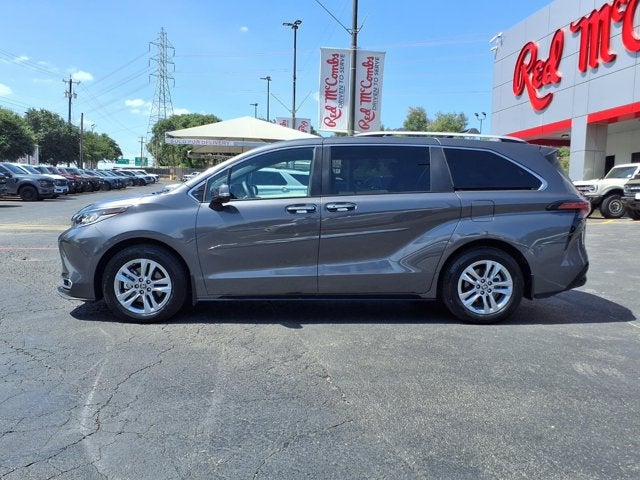 2025 Toyota Sienna Limited