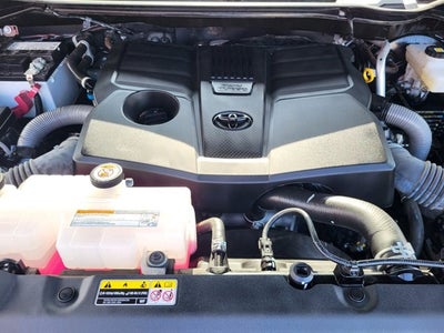 2025 Toyota Tundra 4WD SR5