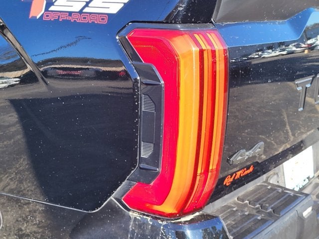 2023 Toyota Tundra 4WD SR5