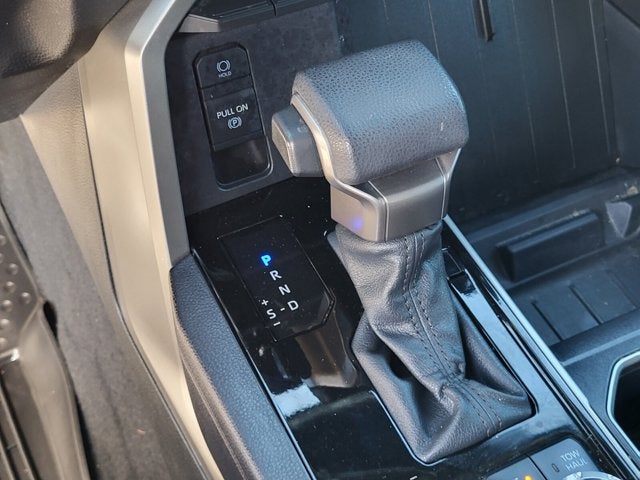 2023 Toyota Tundra 4WD SR5