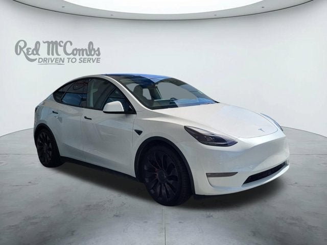 2023 Tesla Model Y's photo