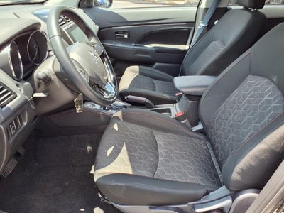 2026 Mitsubishi Outlander Sport LE