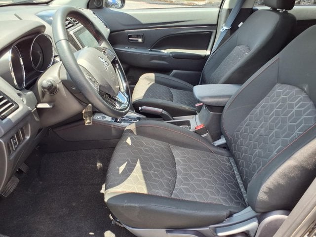 2026 Mitsubishi Outlander Sport LE