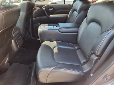 2024 INFINITI QX80 LUXE