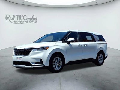 2023 Kia Carnival LX