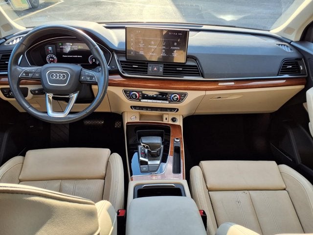 2022 Audi Q5 S line Premium Plus