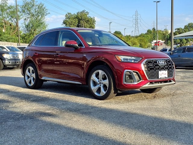 2022 Audi Q5 S line Premium Plus