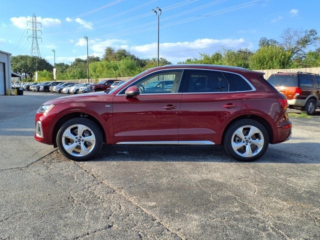 2022 Audi Q5 S line Premium Plus