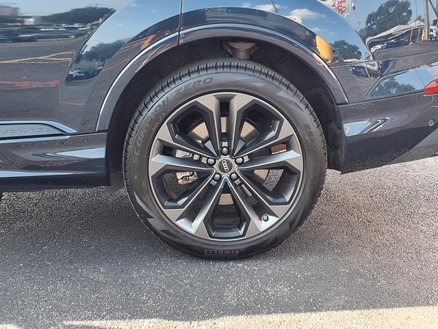 2025 Audi Q7 Premium Plus
