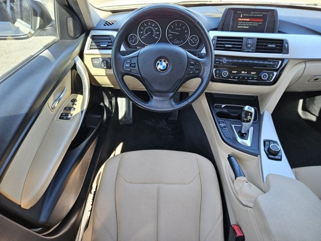 2018 BMW 3 Series 320i