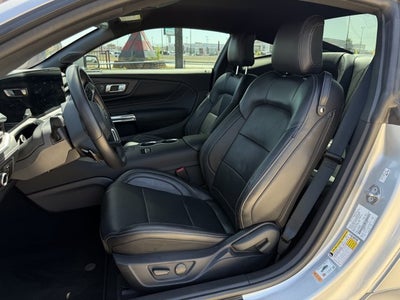 2025 Ford Mustang Base