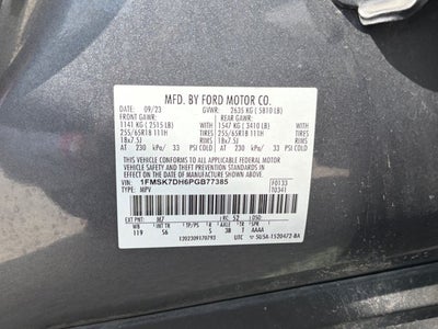 2023 Ford Explorer XLT