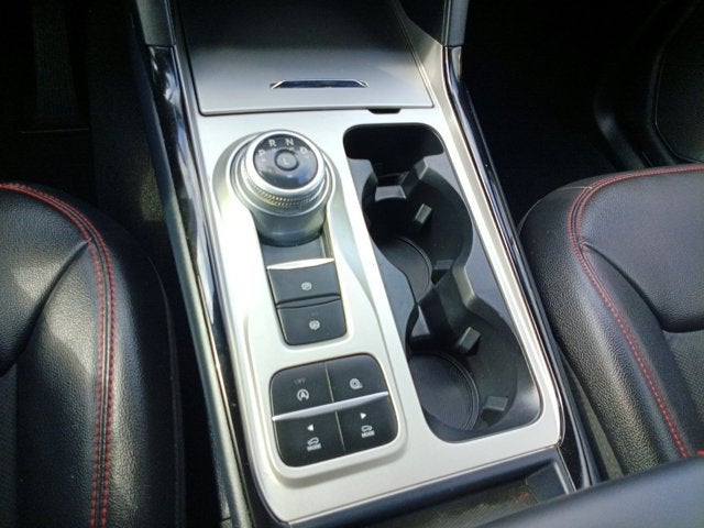 2024 Ford Explorer ST-Line