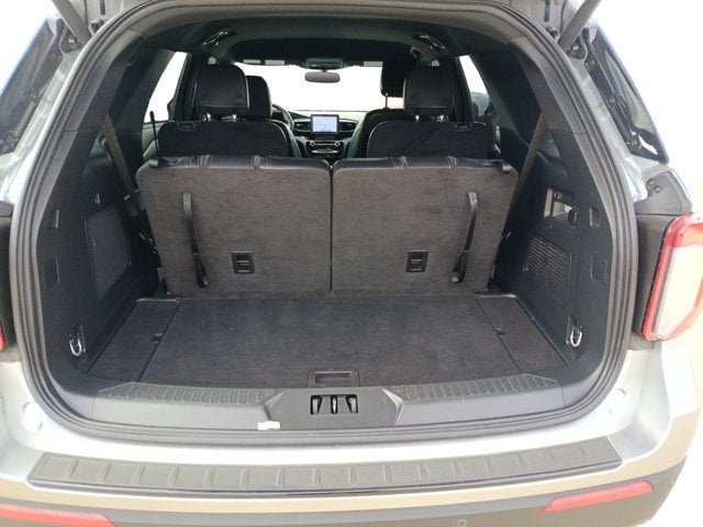 2024 Ford Explorer ST-Line