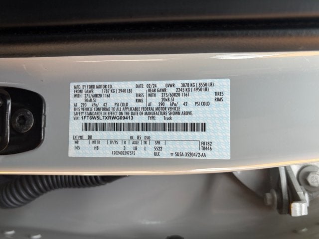 2024 Ford F-150 Lightning Lariat®