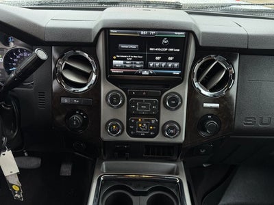 2014 Ford Super Duty F-250 SRW Lariat