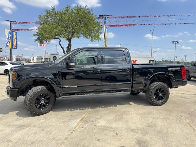 2022 Ford Super Duty F-250 SRW Lariat