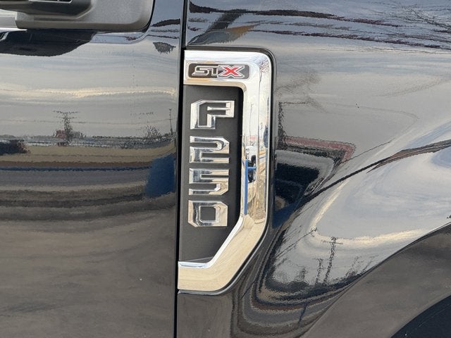 2022 Ford Super Duty F-250 SRW STX