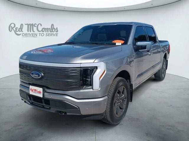 2023 Ford F-150 Lightning Lariat®