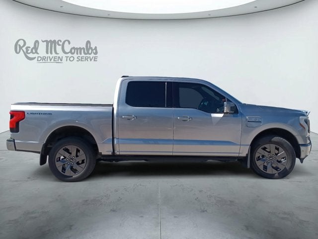 2023 Ford F-150 Lightning Lariat®