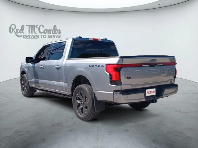 2023 Ford F-150 Lightning Lariat®