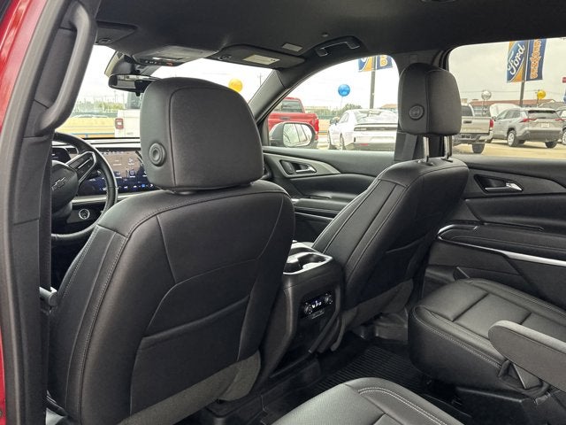 2025 Chevrolet Traverse FWD LT