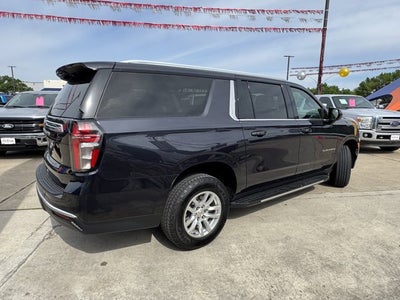2024 Chevrolet Suburban LT