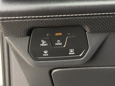 2024 Volkswagen Atlas Cross Sport 2.0T SEL Premium R-Line